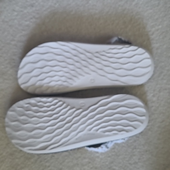 NWOT Size 10 MEGNYA Black Sandals with White Braided Straps - Picture 2 of 2